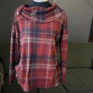 PLAID BLOUSE SIZE SMALL